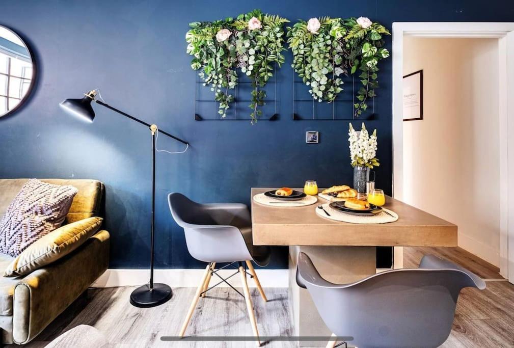 Giant Savings On Long Stays B1 Living, Enquire Now Birmingham Eksteriør bilde